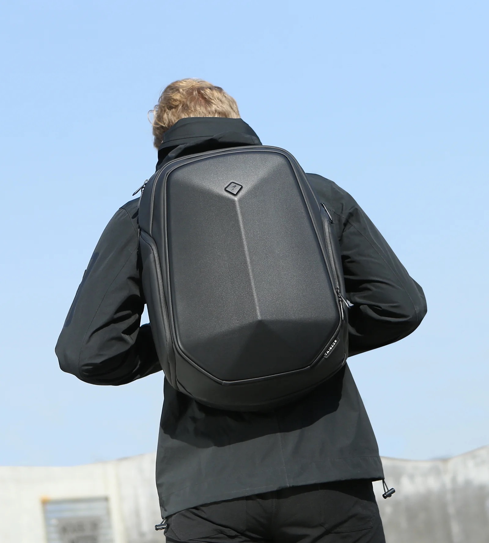 کوله پشتی TAJEZZO مدل ASTRONAUT مناسب برای لپ تاپ ۱۵.۶ اینچی